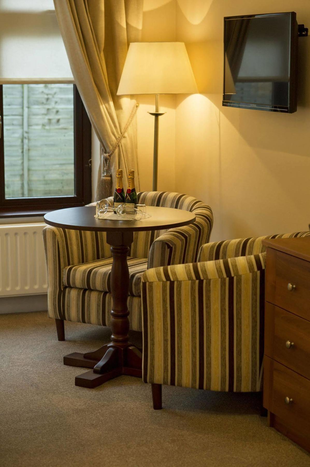 Apartament Hillview Self Catering Lusk Zewnętrze zdjęcie