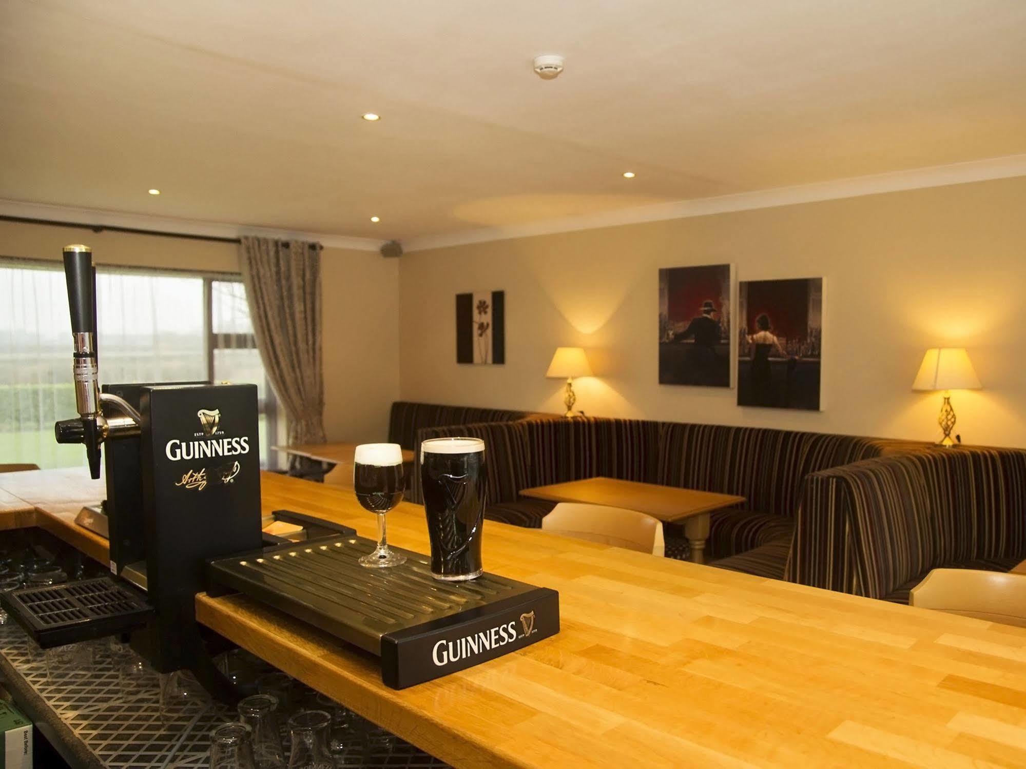Apartament Hillview Self Catering Lusk Zewnętrze zdjęcie