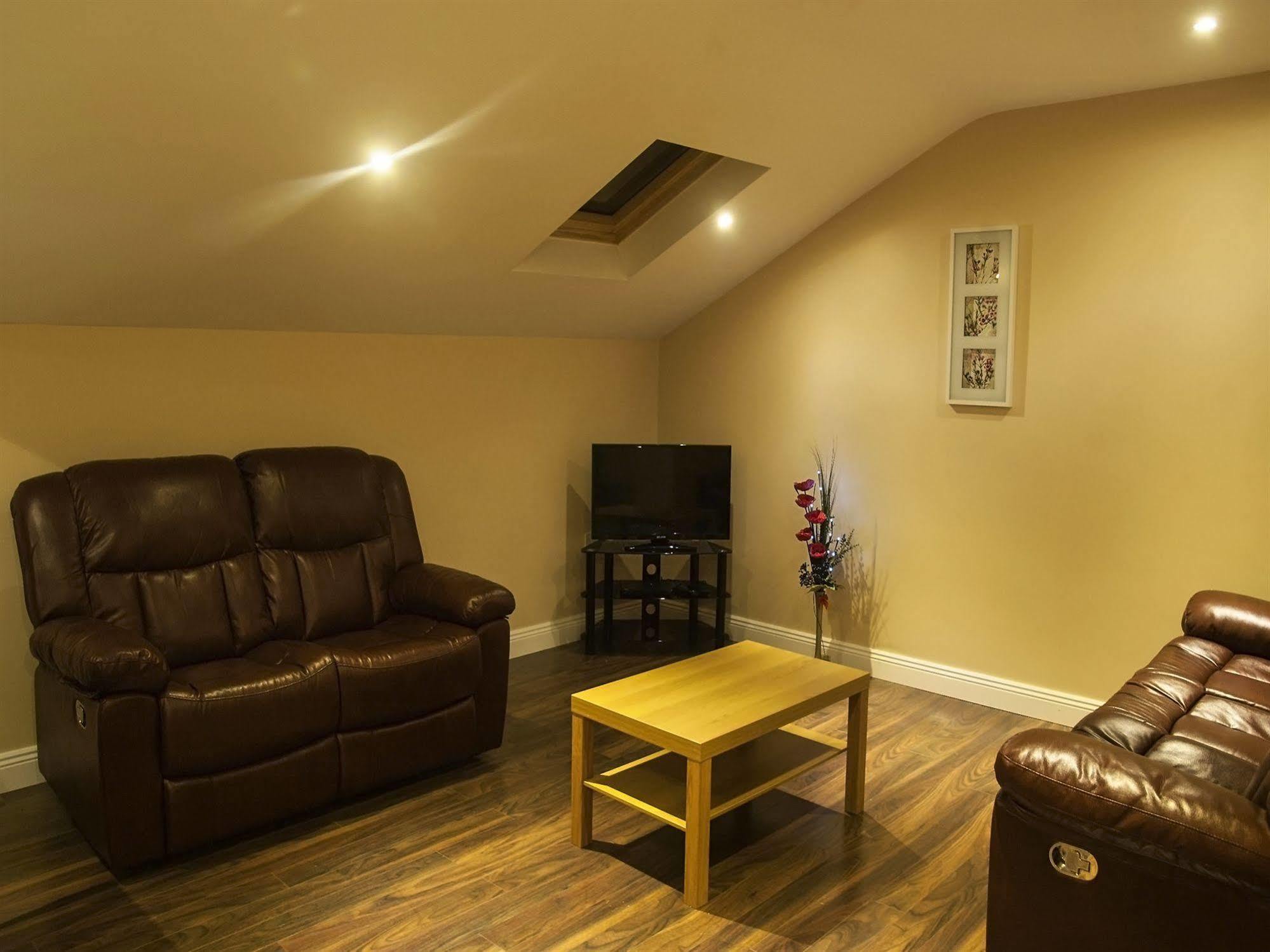 Apartament Hillview Self Catering Lusk Zewnętrze zdjęcie