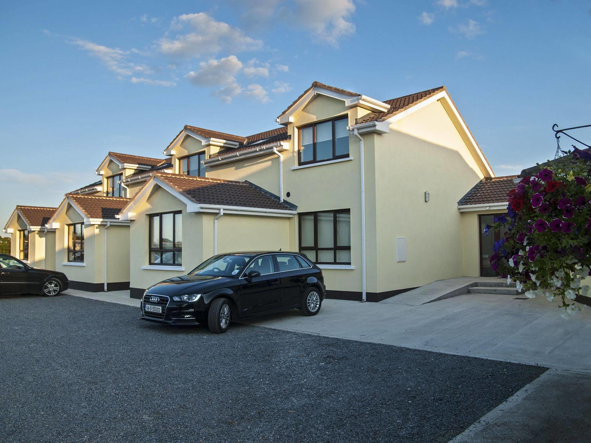 Apartament Hillview Self Catering Lusk Zewnętrze zdjęcie